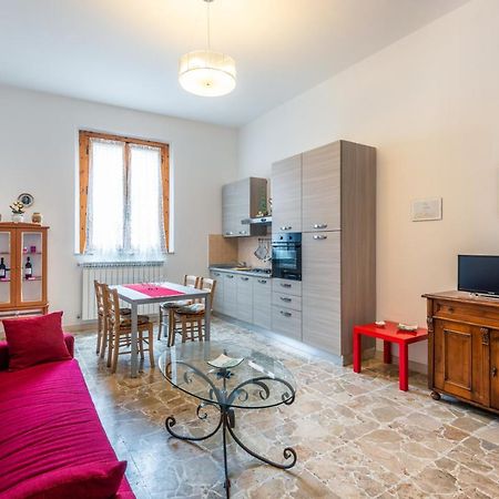 Casa Vacanze Nonna Norma ซานมีเนียโต ภายนอก รูปภาพ